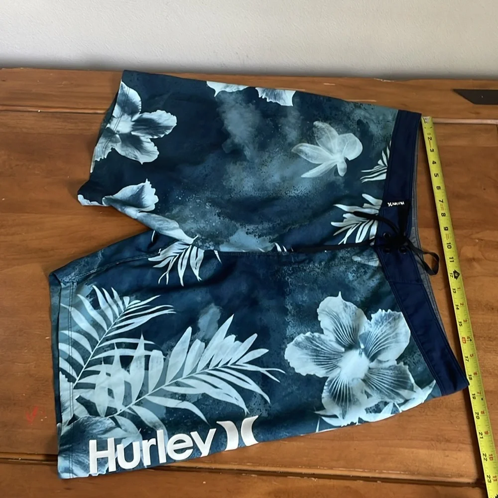 Hurley Blue and White Board Shorts with Floral Design Size 38